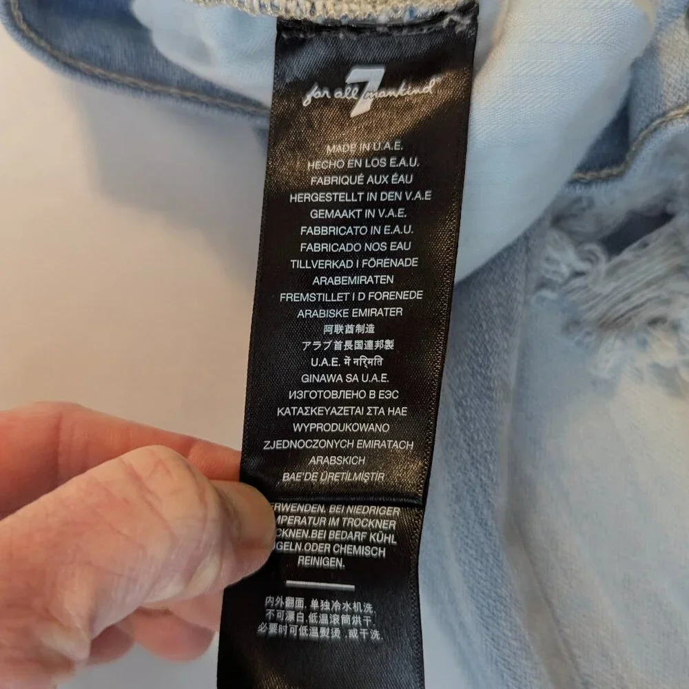 7 For All Mankind Original Bootcut Light Wash Size 26 *Stain? - Picture 8 of 16
